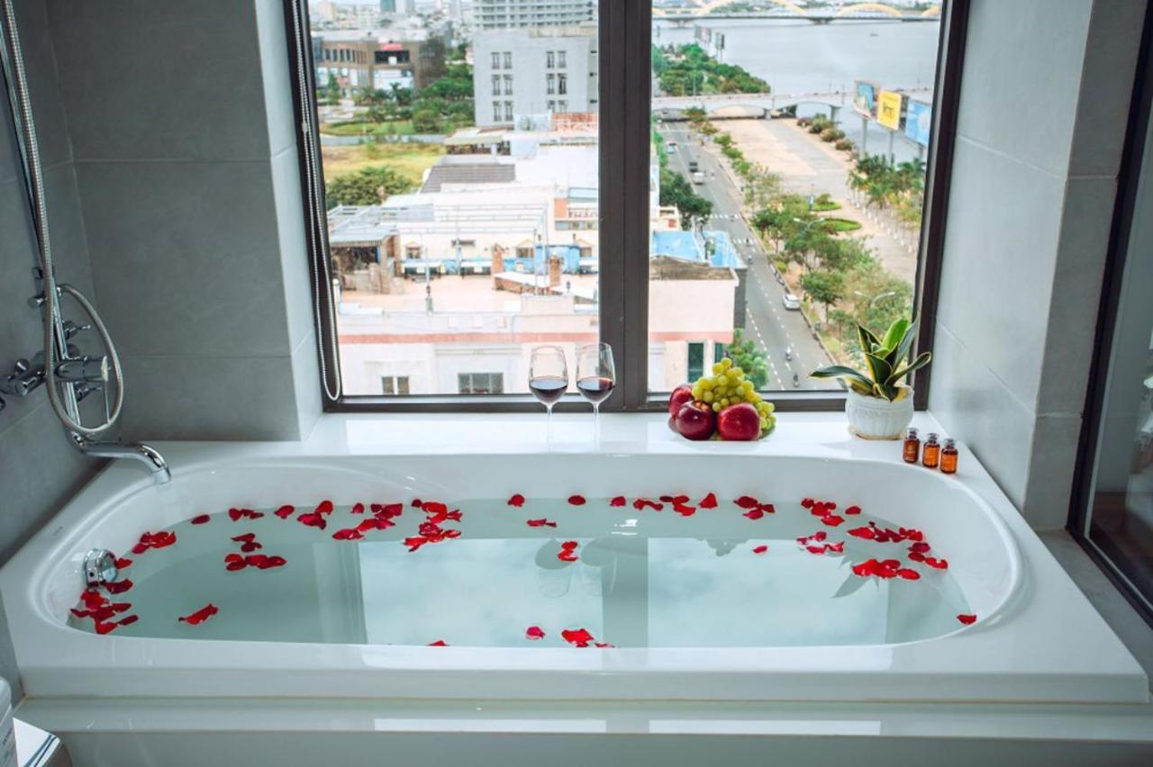 Glamour Hotel Da Nang Exterior photo